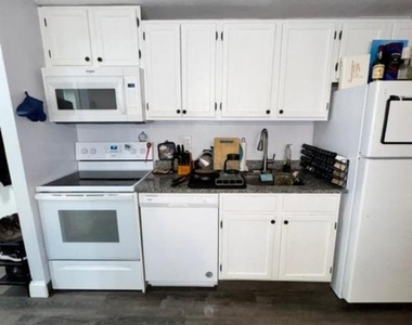 1016 Baltimore - Photo Thumbnail 19