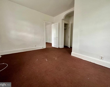 1001 Clifton Avenue - Photo Thumbnail 7