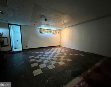 1348 Elson Road - Photo Thumbnail 15
