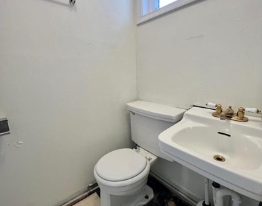 1348 Elson Road - Photo Thumbnail 21