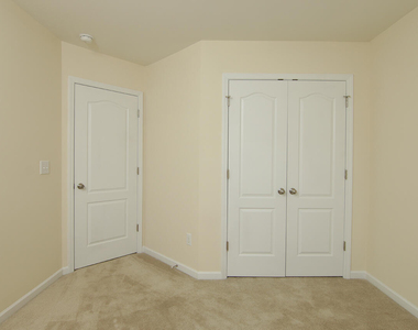 705 Keystone Park Drive - Photo Thumbnail 17