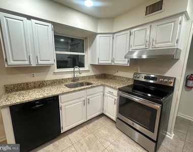 39 Innisbrook Lane - Photo Thumbnail 2