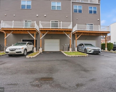 114 King Street - Photo Thumbnail 31