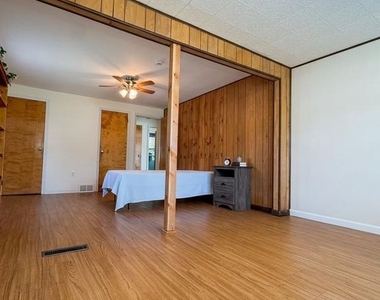 3730 Knights Road - Photo Thumbnail 13