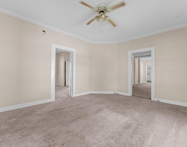 307 E F Street - Photo Thumbnail 2