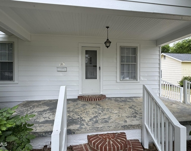 307 E F Street - Photo Thumbnail 24