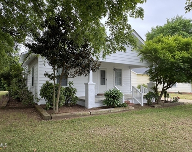 307 E F Street - Photo Thumbnail 21