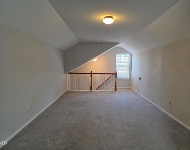 8208 Stone Cellar Drive - Photo Thumbnail 6