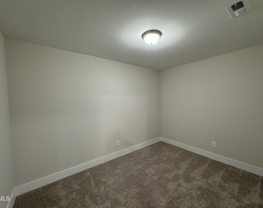 836 Pryor Street - Photo Thumbnail 11