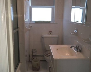 1335 Simpson Avenue - Photo Thumbnail 9