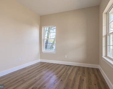 820 Archer Street - Photo Thumbnail 2