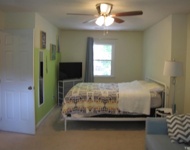 603 E Hammond Street - Photo Thumbnail 13