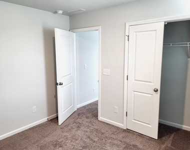 185 Spotted Bee Way - Photo Thumbnail 19