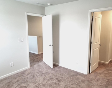 185 Spotted Bee Way - Photo Thumbnail 17