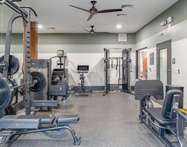 13100 Margie Lane - Photo Thumbnail 13
