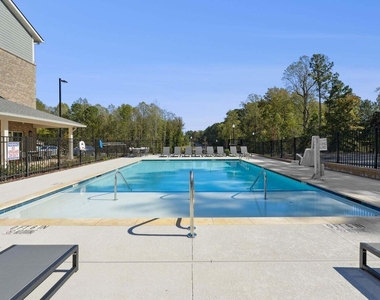 13100 Margie Lane - Photo Thumbnail 2