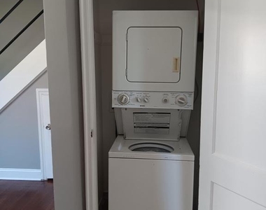 3840 26th Avenue - Photo Thumbnail 5