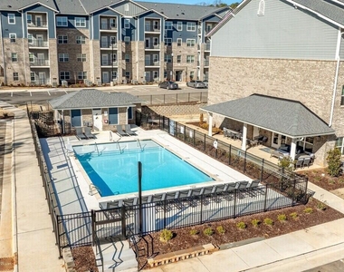 13100 Margie Lane - Photo Thumbnail 31