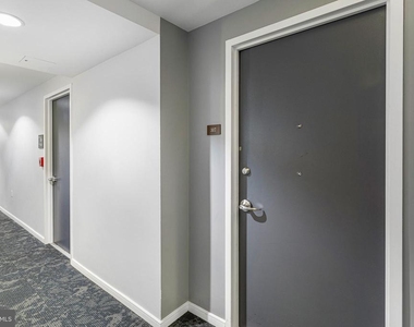 157 Fleet Street - Photo Thumbnail 3