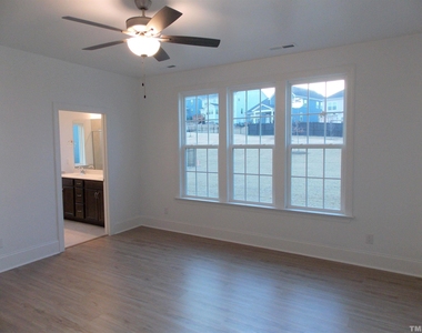 2940 Thurman Dairy Loop - Photo Thumbnail 12