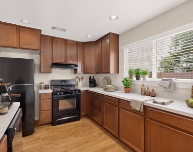 12711 Rampart St - Photo Thumbnail 5