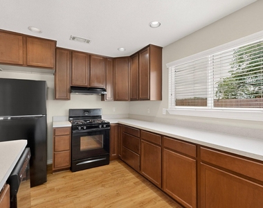 12711 Rampart St - Photo Thumbnail 14