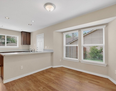 12711 Rampart St - Photo Thumbnail 11