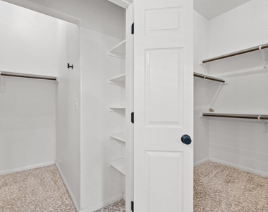 21824 Agarito Ln - Photo Thumbnail 8