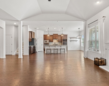 21824 Agarito Ln - Photo Thumbnail 13