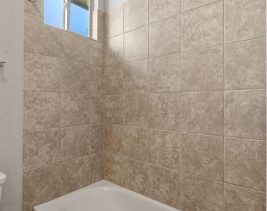 21824 Agarito Ln - Photo Thumbnail 33