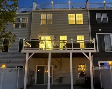 10802 Foxtrot Circle - Photo Thumbnail 28