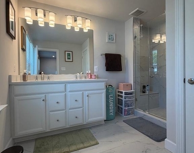 10802 Foxtrot Circle - Photo Thumbnail 13