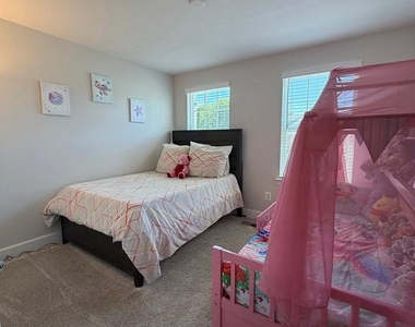 10802 Foxtrot Circle - Photo Thumbnail 9