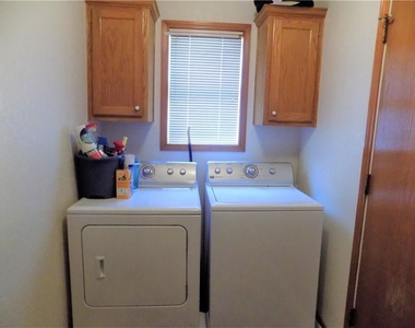 2306 Raintree Path - Photo Thumbnail 7
