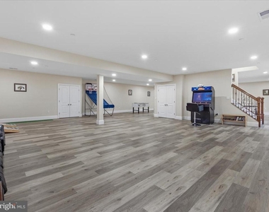 12107 Glen Mill Road - Photo Thumbnail 28