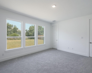 182 Yarbrough Dr - Photo Thumbnail 15