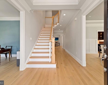 4917 Bayard Boulevard - Photo Thumbnail 11
