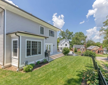 4917 Bayard Boulevard - Photo Thumbnail 7