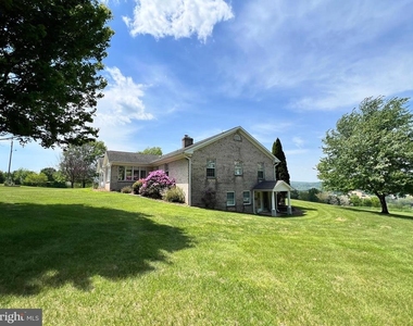 10319 Harmony Road - Photo Thumbnail 12