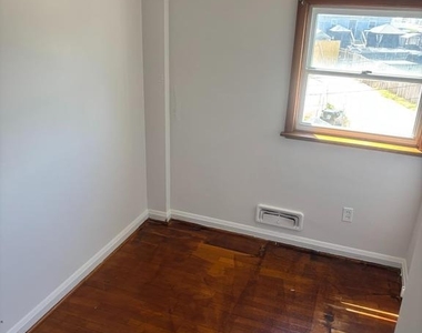 3317 Belsford Court - Photo Thumbnail 14