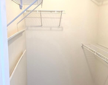 4 Putman Court - Photo Thumbnail 12