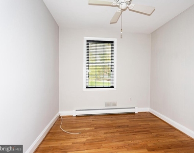 8426 Pleasant Plains - Photo Thumbnail 13
