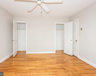 8426 Pleasant Plains - Photo Thumbnail 9