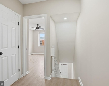 2710 Mura Street - Photo Thumbnail 15