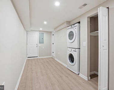 2710 Mura Street - Photo Thumbnail 26