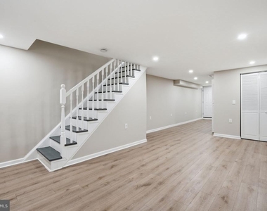 2710 Mura Street - Photo Thumbnail 24