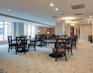 5 Park Place - Photo Thumbnail 23