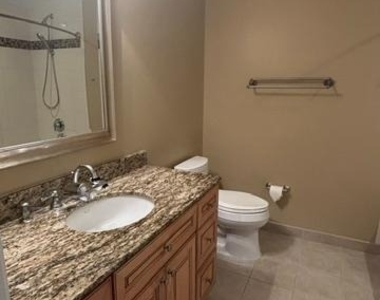 5 Park Place - Photo Thumbnail 9