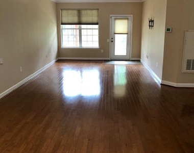 8617 Willow Leaf Lane - Photo Thumbnail 16