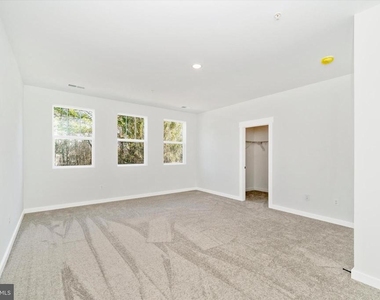 8310 Patience Lane - Photo Thumbnail 27